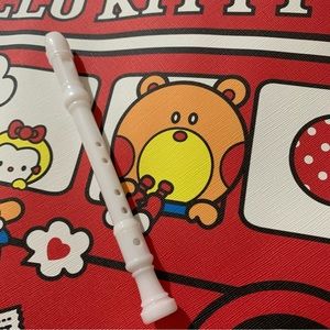 💙 White Flute Shaped Whistle Pen - As Is